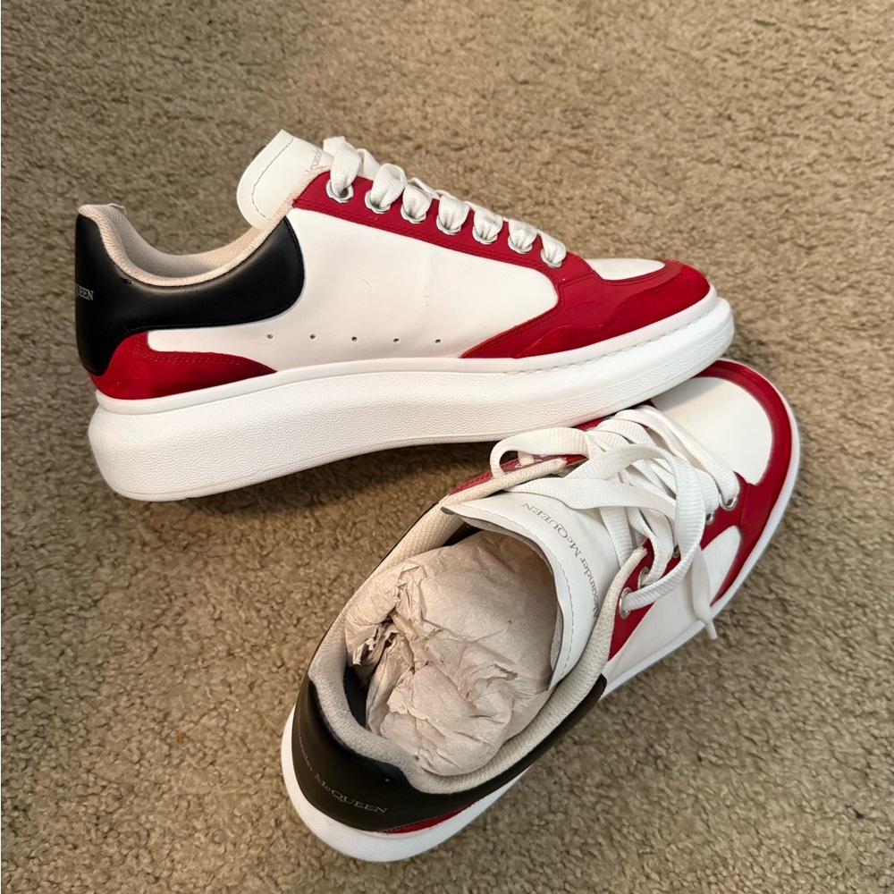 Alexander McQueen Men's White and Red Sneakers